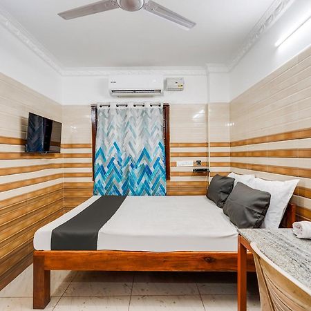 Super Hotel O Sharmila Guest House Пондичерри Экстерьер фото